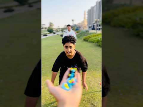 الأطفال اكلو كل الشيكو بن ايد الخير  جبر خواطر اكسبلور