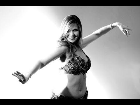 BELLY DANCER CASSANDRA FOX - \