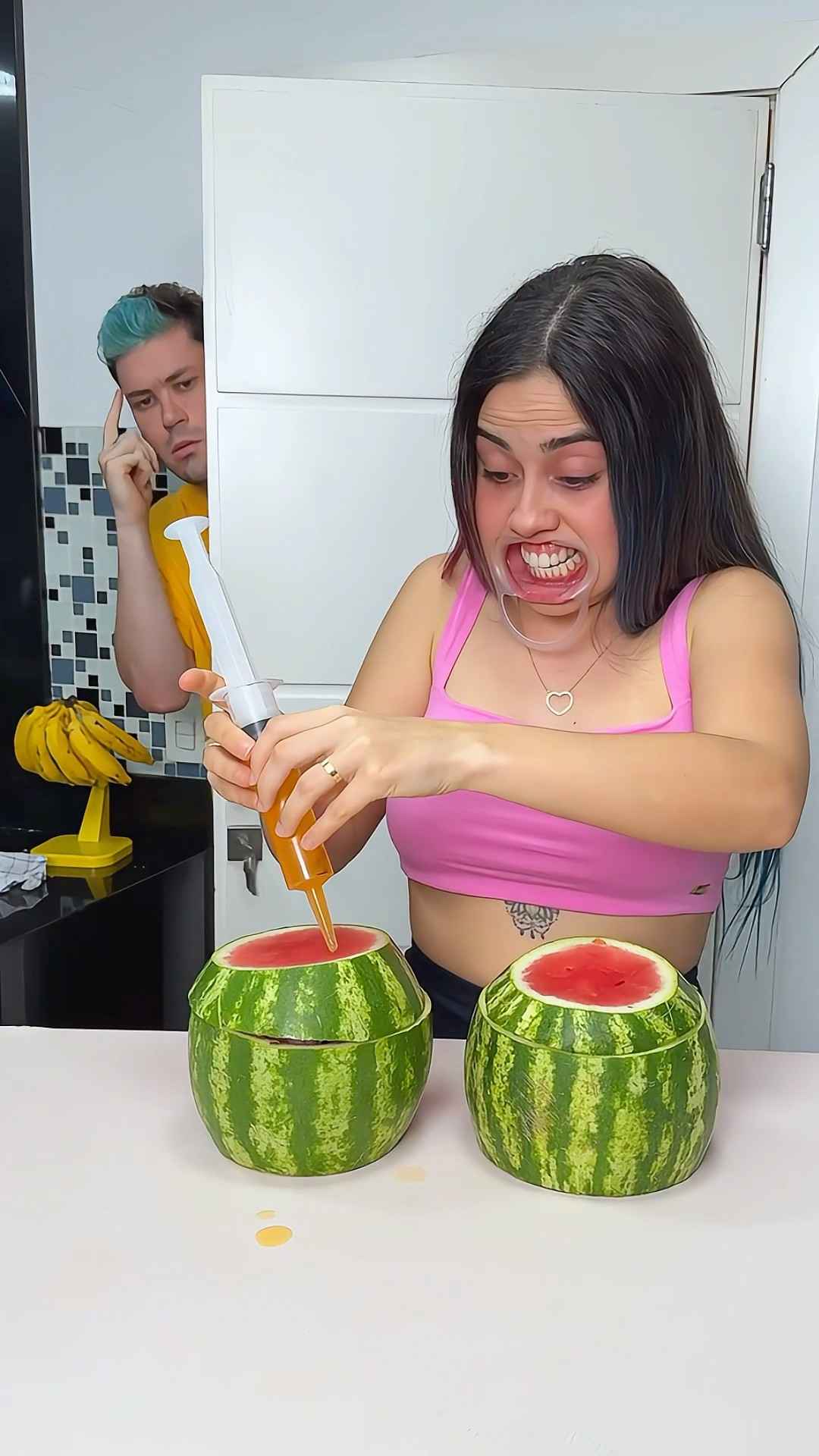 Não sabe esconder Comida 2