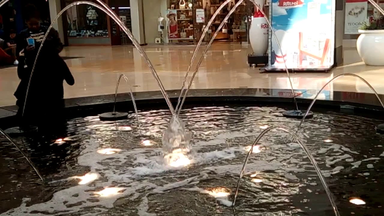 Woodfield Mall at Chicago IL USA YouTube