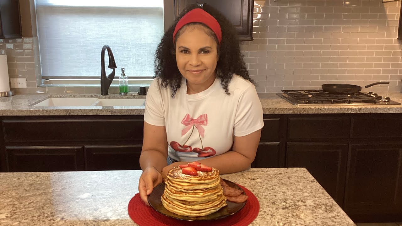 Tall Stack of Fluffy Homemade Pancakes with Strawberries | Turkey Bacon