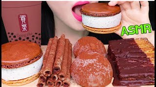... what i am eating on this video are chocolate macaron ice cream,
choco...