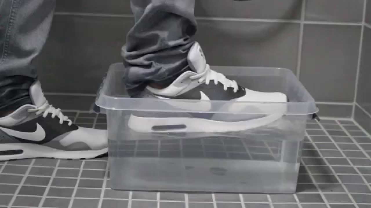 nike air max tavas cool grey nike air max tavas cool grey