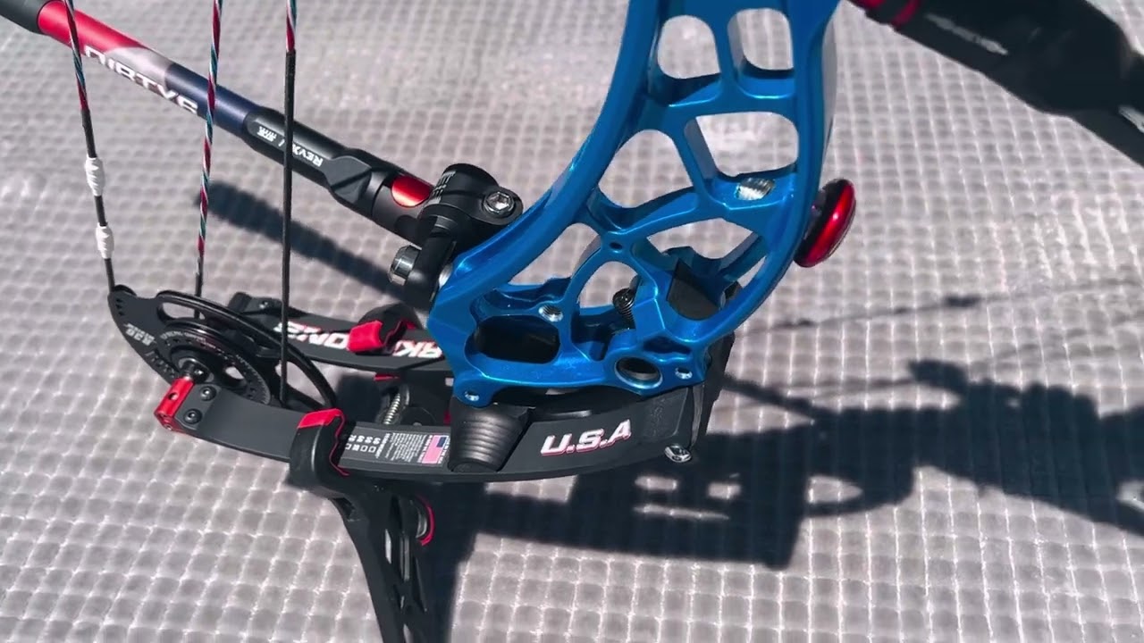 Custom Bowtech Reckoning Gen2 36 AKA the DIRTY6.