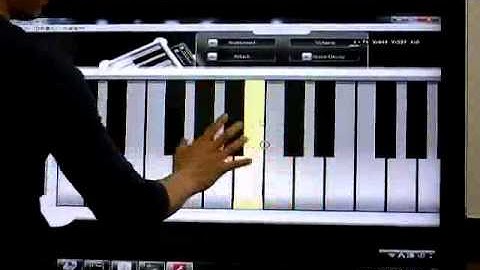 TUIO application video of paino flash  using PulseIR Touch screen (2010.05.10)