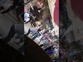 عركه في سوق الفلكي با السيوف وكانو هيولعو في بعض عركه في سوق الفلكي با السيوف وكانو هيولعو في بعض