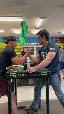 ARMWRESTLING WHISPERER