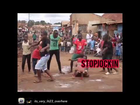 😳African Kids Twerking with each other!!😂🤭