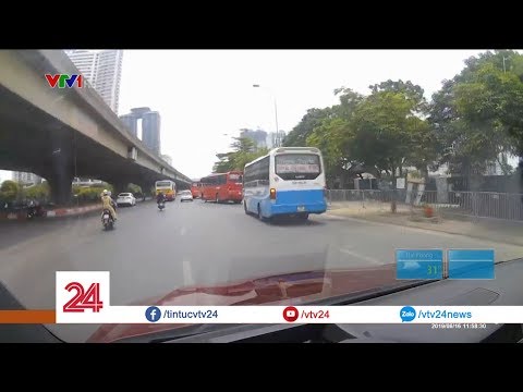 Video Bát nháo cảnh bắt khách bên ngoài Bến xe Mỹ Đình |... - youtube