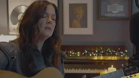 Lori McKenna - North Pole - Acoustic