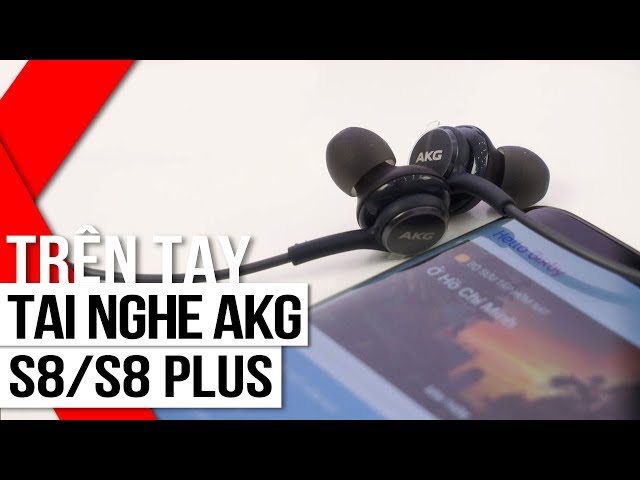 FPT Shop - Trên tai chiếc tai nghe AKG đi kèm Galaxy S8/S8 Plus - Thiết kế sang trọng, chất âm tốt.