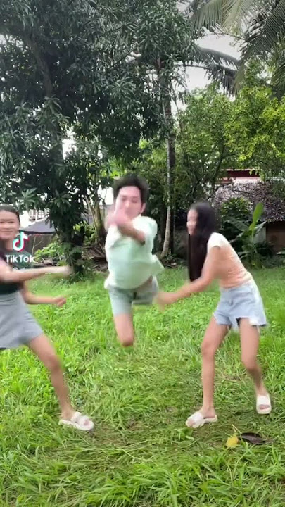 superman nyo tumilapon sa damuhan #tiktok #dance #shorts