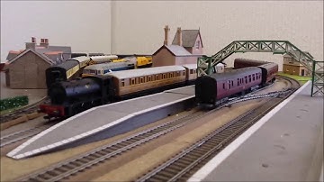 Mainline 937515 BR 4-4-0 Class 2P  No. 40568 lined black M55142