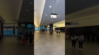 International Airport Public Pick Up