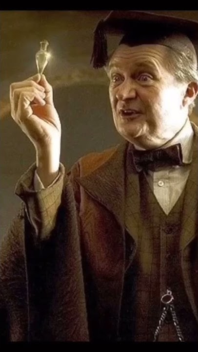 Джим бродбент актер. Слизнорт актер. Слизнорт гораций боб хоскинс. Гораций слизнорт. Бродбент джим слизнорт.