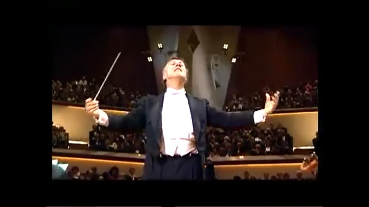 Claudio Abbado conducts 