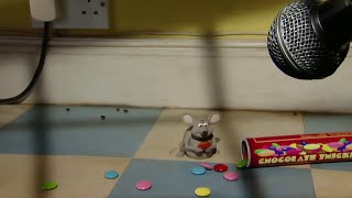 Mouse Eating An M&M 1080P 30Min Loop No Music