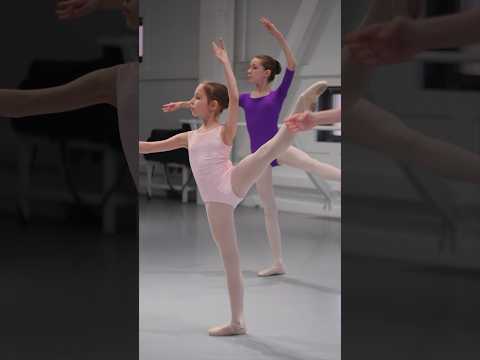 Видео: Наши балетные дети #dancesecret #smartballet