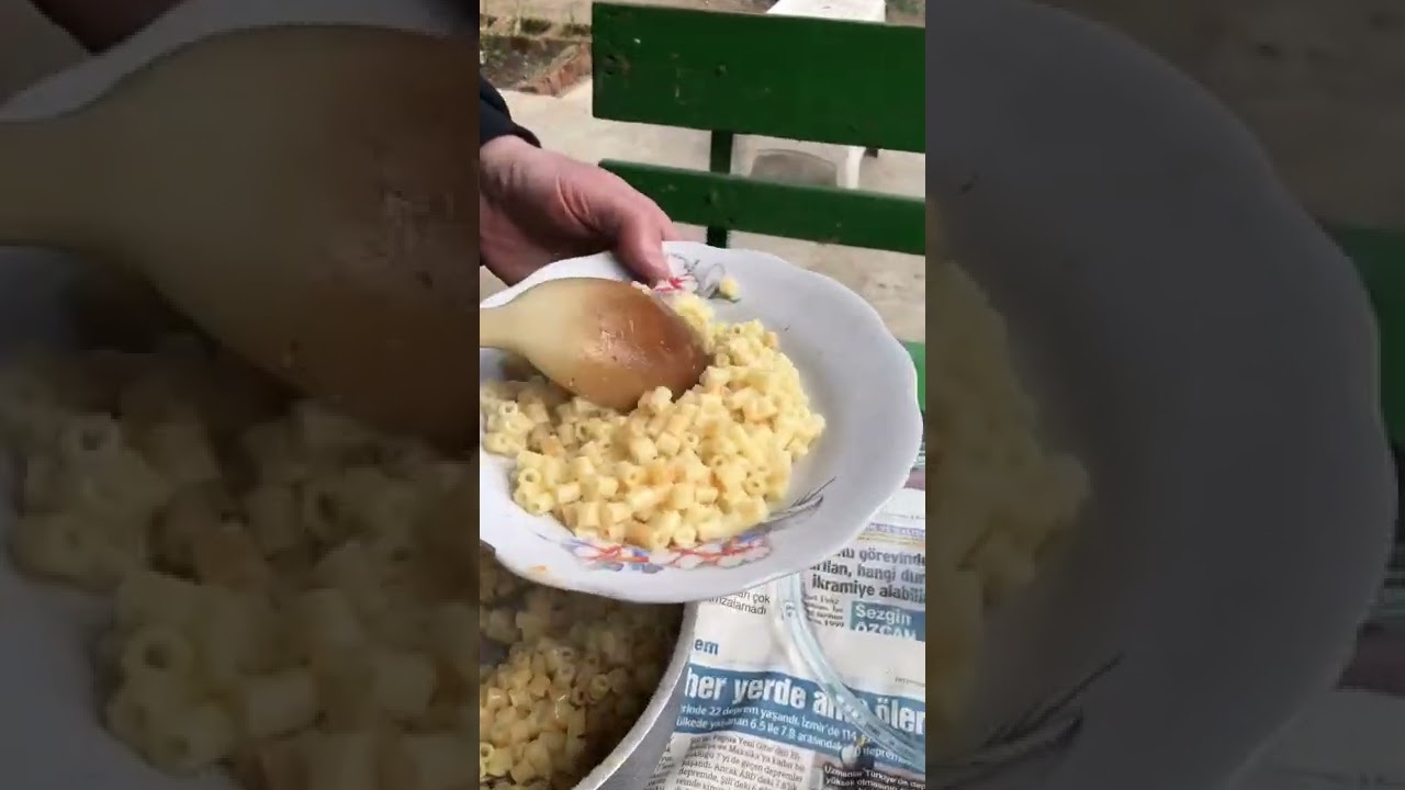 TARLADA EFSANE TAVUKLU MAKARNA ???????? #yemek #food #yemekvideoları #shorts #video #yemekler #tarif