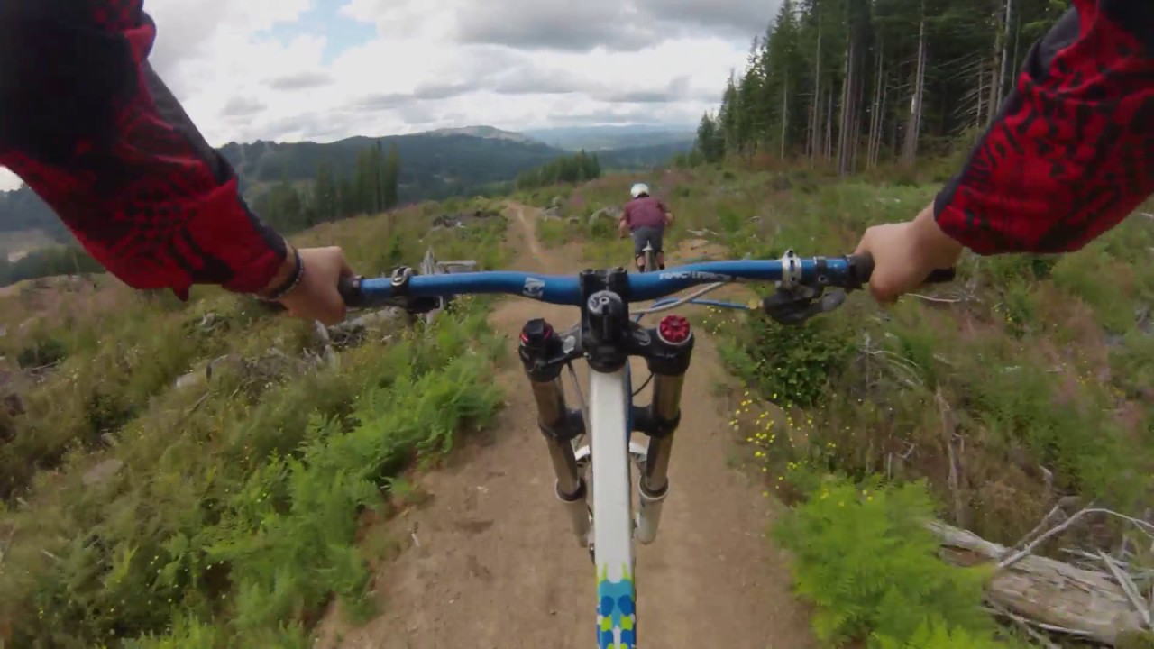Downhill mountain biking in Southern Washington YouTube