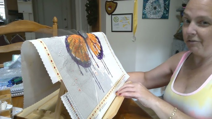 DIAMOND PAINTING: $20 Desktop Easel to Help You Diamond Paint