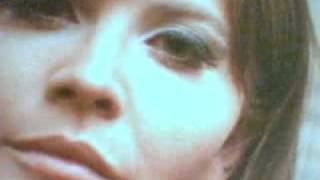 Video thumbnail of "Sandie Shaw Homeward Bound/Maple Village"