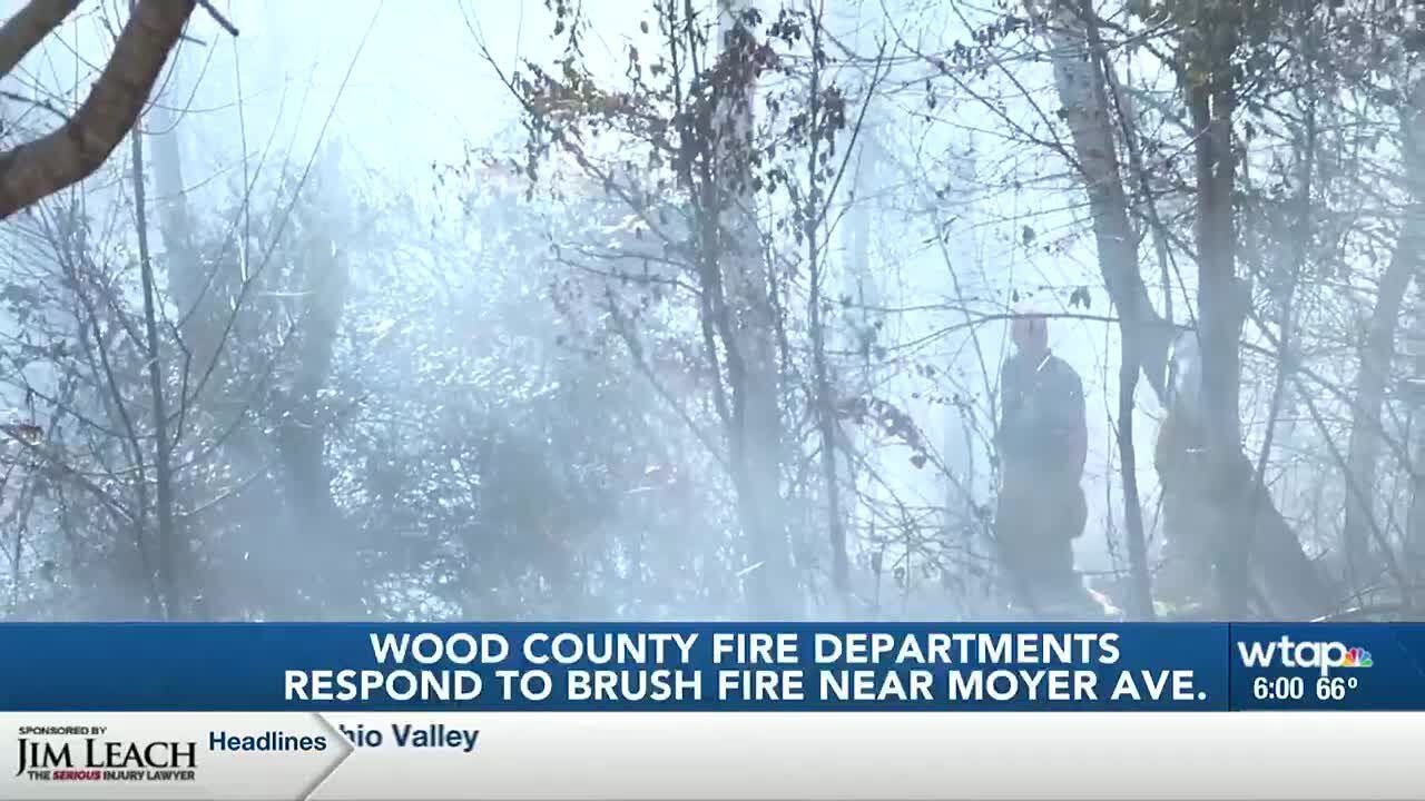 Wood County crews respond to Moyer Ave. brush fire - YouTube