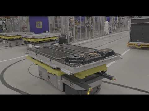 פס ייצור סוללות לרכב חשמלי של מרצדס