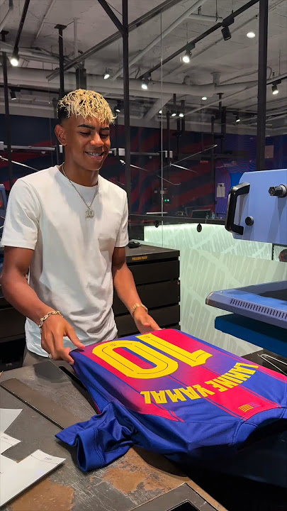 This number is his now 🔟💙❤️  #fcbarcelona #football #shorts #lamineyamal