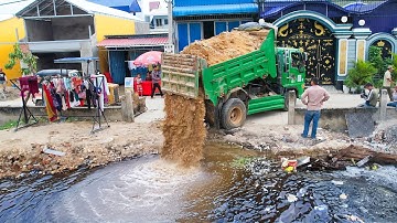First Start A New Project Land Filling Delete Garbage In Flooded Pond By Bulldozer & dump Truck 5T