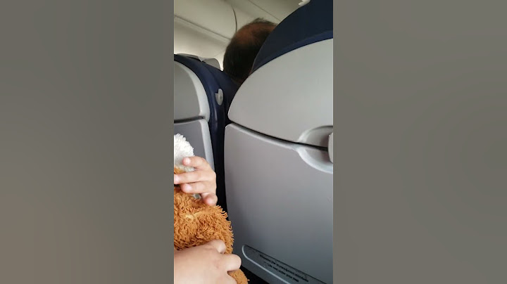 Təyyarənin enişinə uşağın reaksiyası #butaairways #eniş