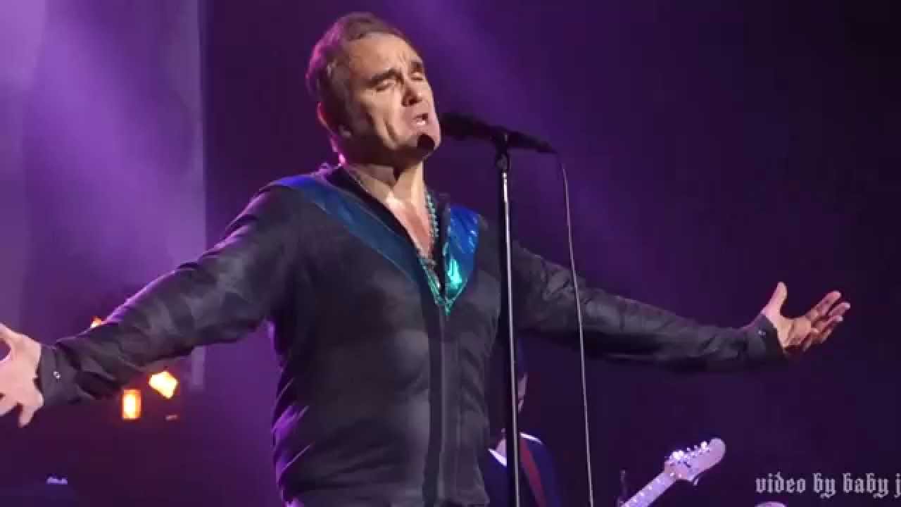 Morrissey-ARE YOU SURE HANK DONE IT THIS WAY(Waylon Jennings)-Live ...