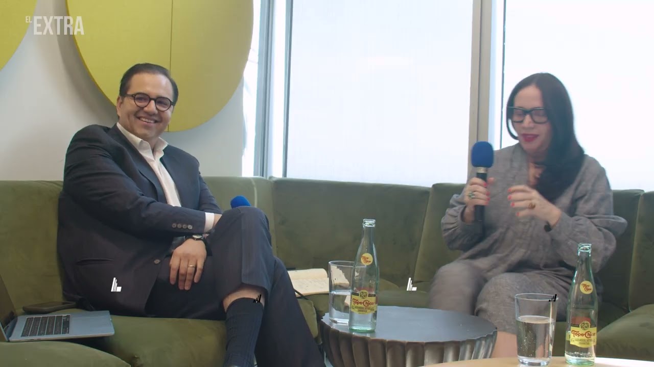 María José Cuevas habla de Juan Gabriel: Debo, puedo y quiero de Netflix | El Extra con Javier Risco