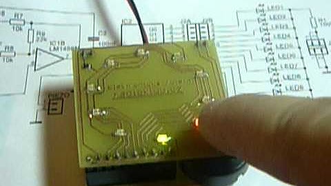 Elektronická ruleta s 10 LED