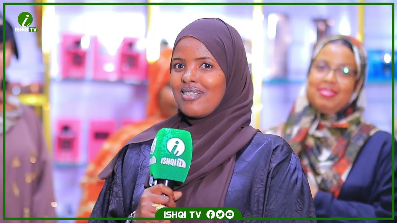 Hablaha Borama haku Soo dhawaadan fadumo collection oo keentay safaradii ciida.Comantiga ka Soo qab