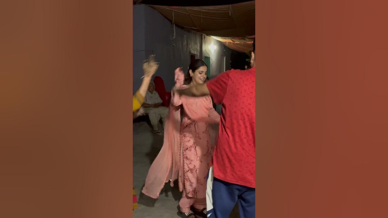 Yaar bolda @GeetGoraaya1 #geetgoraaya #punjabisong #geeteyasara #musicgenre #dance