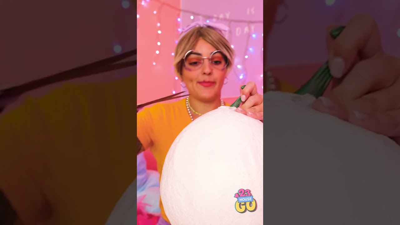 Turn a Balloon into a Cool Character Lamp! 🎈💡 