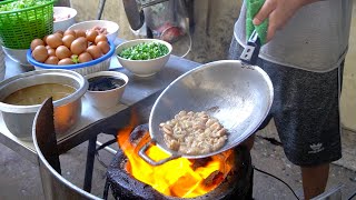 6 สุดยอดอาหารริมทางในย่านไชน่าทาวน์ กรุงเทพฯ - อาหารไทยริมทาง
