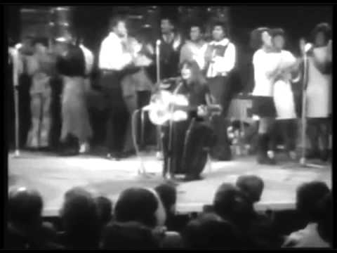 Παρακολούθηση Melanie  -  Lay Down (Candles In The Rain) (audio synced) στο YouTube Παρακολούθηση Melanie  -  Lay Down (Candles In The Rain) (audio synced) στο YouTube