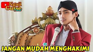 Download Lagu TAK MAU BERJABAT TANGAN DI BILANG SOMBONG MP3 Download Lagu TAK MAU BERJABAT TANGAN DI BILANG SOMBONG MP3