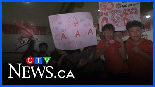 Fans react to 1st FIFA World Cup Game in Canada screenshot 5