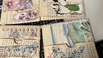 #roxysweeklychallenge #1 Four Pockets, One Book Page