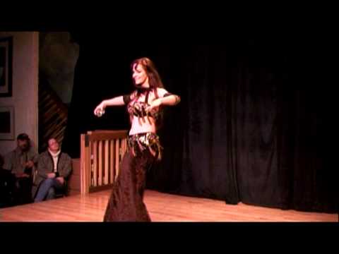 Sabine cabaret bellydance