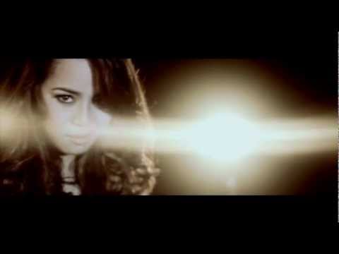 Zendee - Runaway [Official Music Video]
