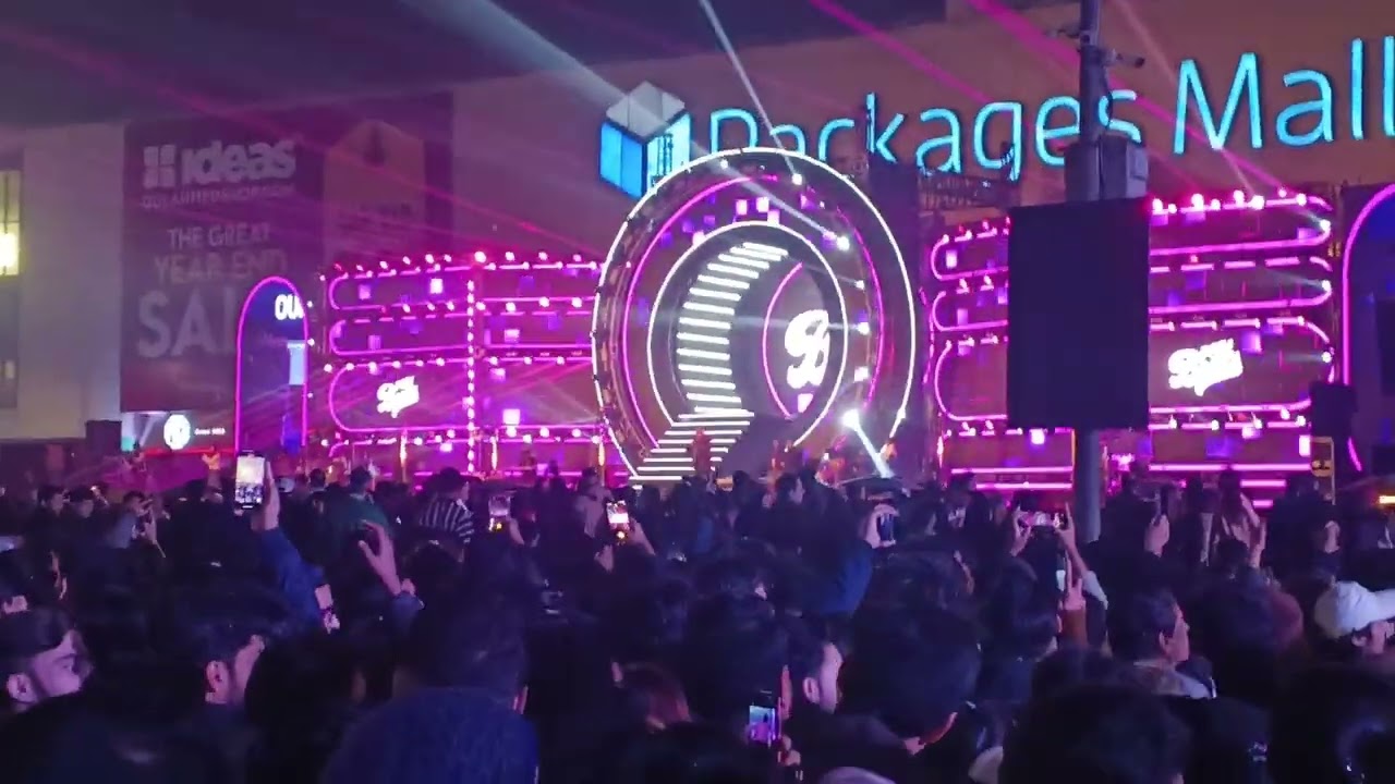 Top 3 video live show packages Mall Atif Aslam