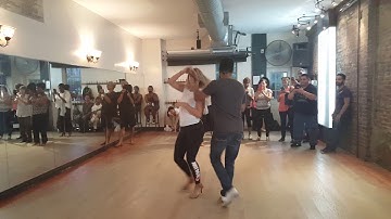 Salsa On2 demonstration at Salsa