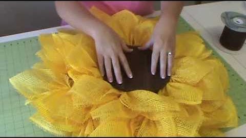 Trendy Tree Deco Paper Mesh Sunflower Tutorial