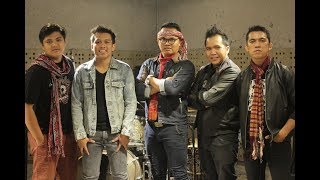 D'Bamboo - Pesawat Tempur (Iwan Fals) Live Recording Session