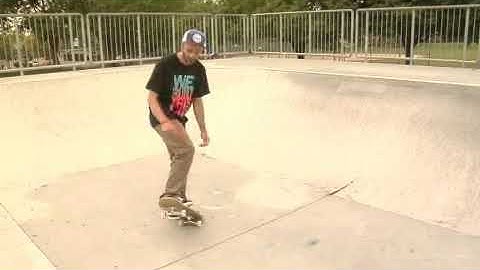 Skateboard Tricks: Switch Bigspin Frontside Pop Shove-it