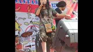 God save the leyle 'Kisah Kita' Piano version